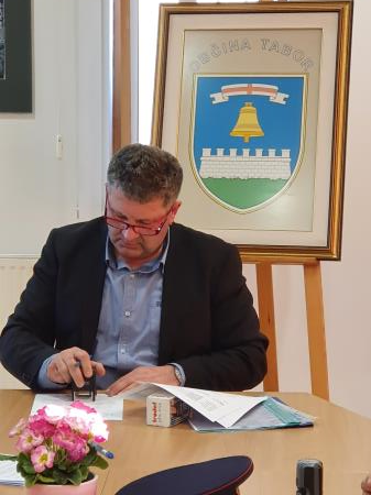 OBČINA TABOR PODPISALA LETNE POGODBE ZA OPRAVLJANJE LOKALNE GASILSKE JAVNE SLUŽBE ZA LETO 2020 1